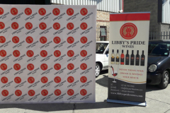 Bannerwall-and-Pull-Up-Banner